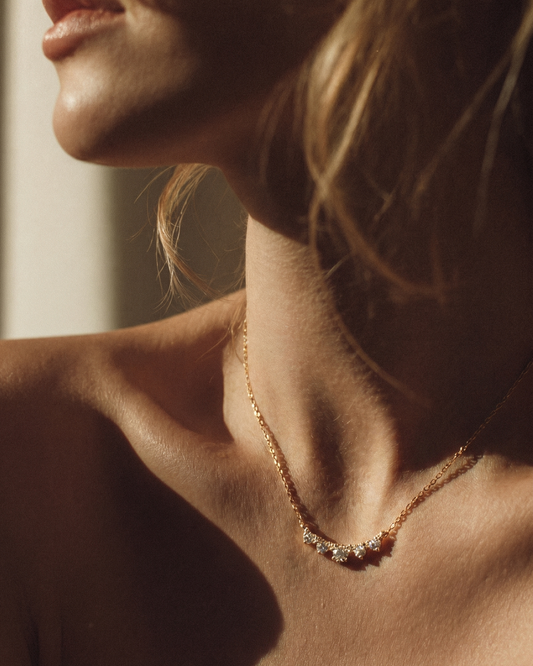 Moissanite Smile Curved Bar Necklace